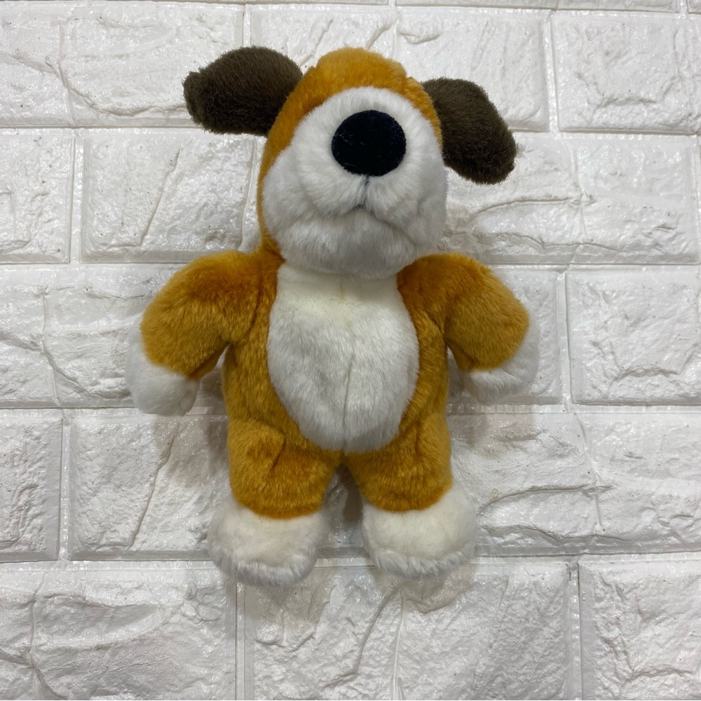 1998 Prestige Toy Corp Kipper The Dog Character Plush 12”